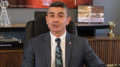 CHP’li Belediye Başkanı AKP’ye geçti Haymana’nın CHP’li Belediye Başkanı Levent Koç, partisinden istifa etmesinin üzerinden