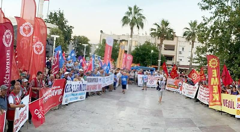 Altınoluk’ta kitlesel NATO protestosu Ankara’da düzenlenecek NATO Zirvesi, Körfez Emek, Demokrasi Platformunun çağrısıyla Balıkesir