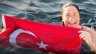 Ultra maraton yüzücüsü Aysu Türkoğlu, açık su yüzmenin en zorlu