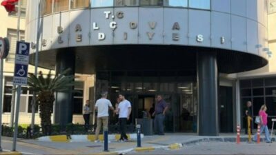 İzmir Balçova Belediyesinde başkan vekili seçimi gerçekleştirildi. CHP'nin adayı Selahattin