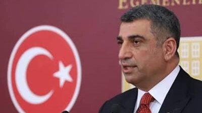 CHP’de 91 milletvekilinin ayrılarak Yeni Parti’yi kurmasının ardından yapılan Grup
