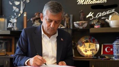 YENİ Parti’de üst yönetim kadrosu netleşti. Genel Başkan Özgür Özel